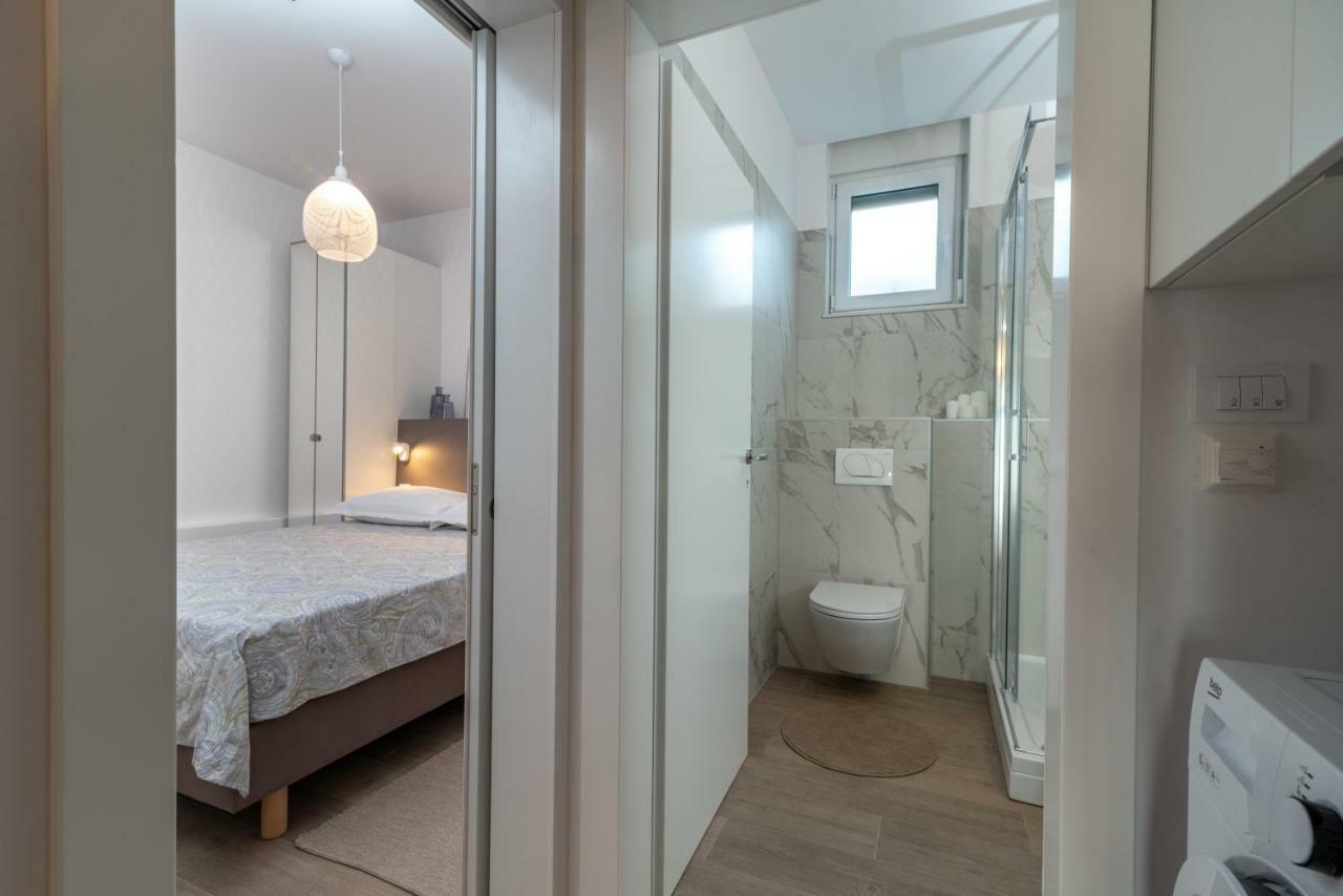 Apartments Flora Trogir Luaran gambar