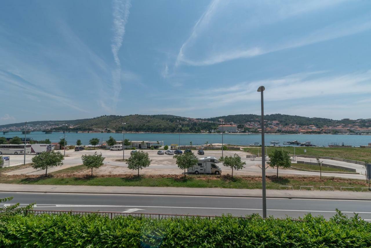 Apartments Flora Trogir Luaran gambar