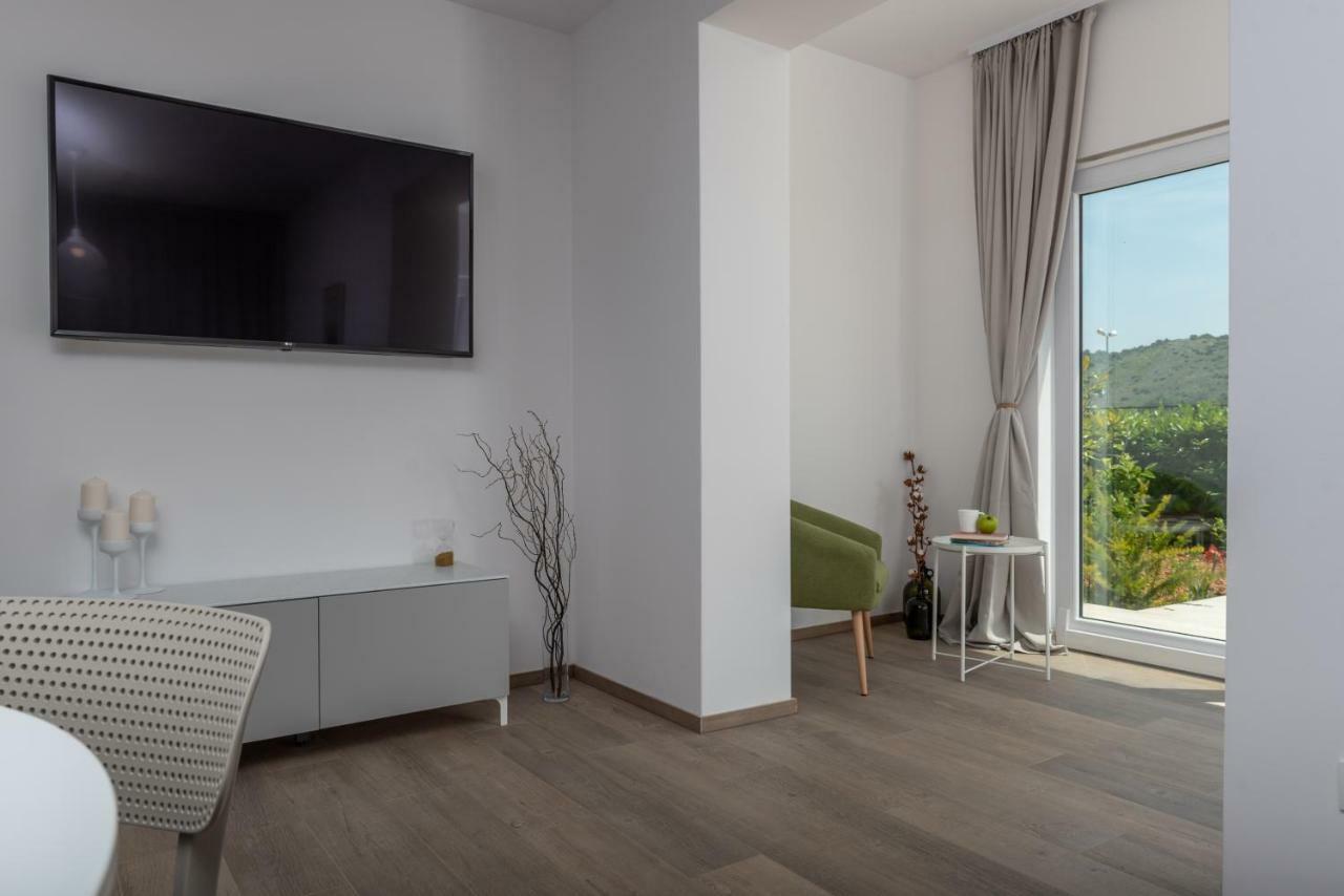 Apartments Flora Trogir Luaran gambar