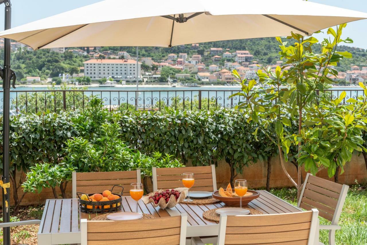 Apartments Flora Trogir Luaran gambar