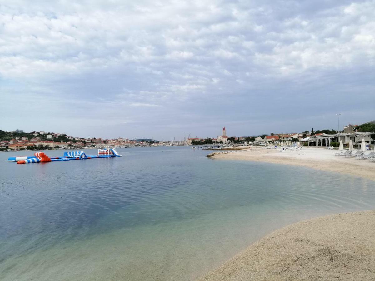 Apartments Flora Trogir Luaran gambar