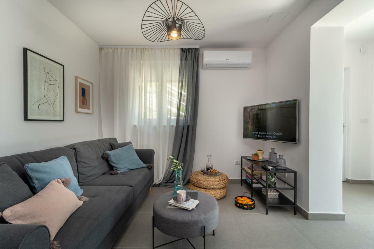 Apartments Flora Trogir Luaran gambar