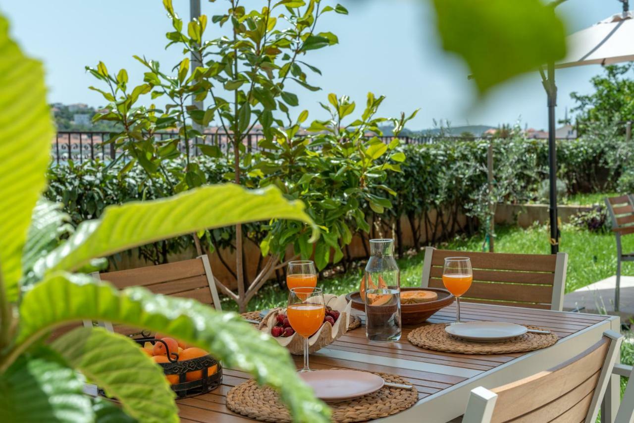 Apartments Flora Trogir Luaran gambar